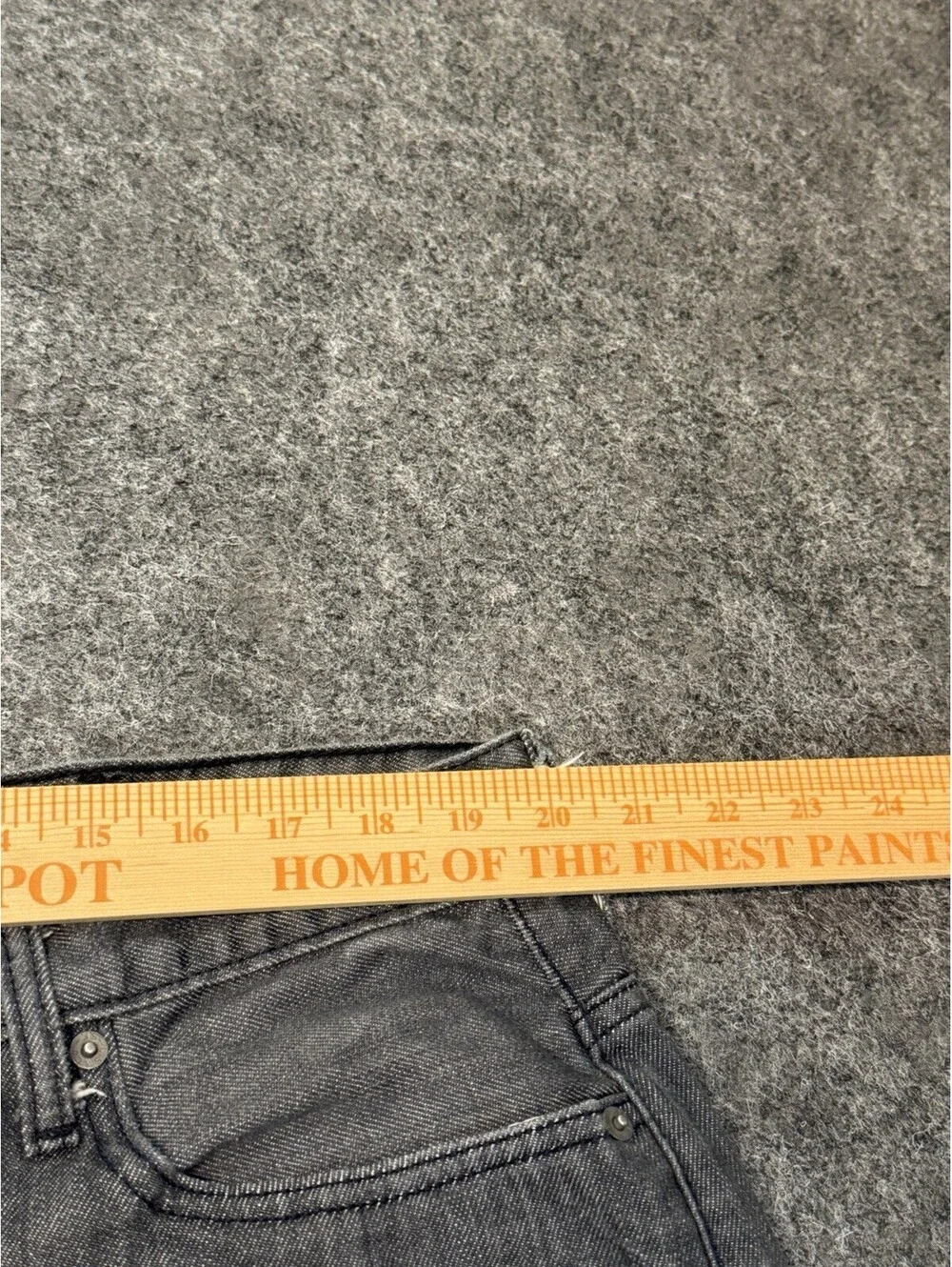 Levi’s 569 Loose Straight Men’s Jeans Gray 42x27 Tag 42x30 Cotton